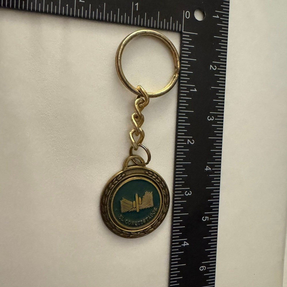 Vintage El Conquistador Keychain Green Gold Tone Collectible Souvenir Keyring